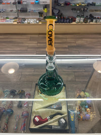 Clover Glass